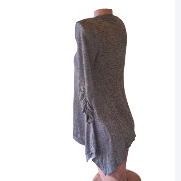 Hankerchief Hem Dress/Top - Picture 4 of 5